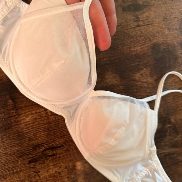 🔥 FIRE SALE CLOSET CLOSING🔥 Maison Close Triangle Back Hook Bra White 34B - Picture 7 of 10